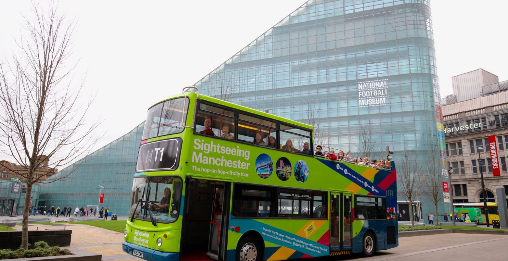 sightseeing-manchester-bus-tour